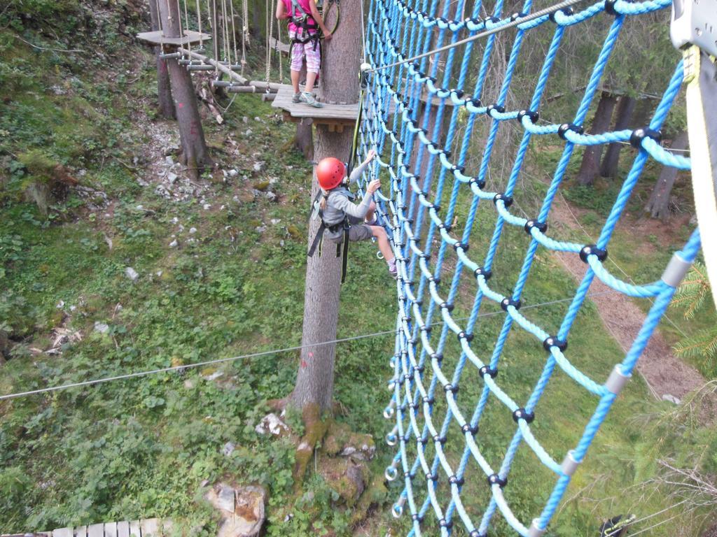Pension Alpenperle Holzgau Dış mekan fotoğraf