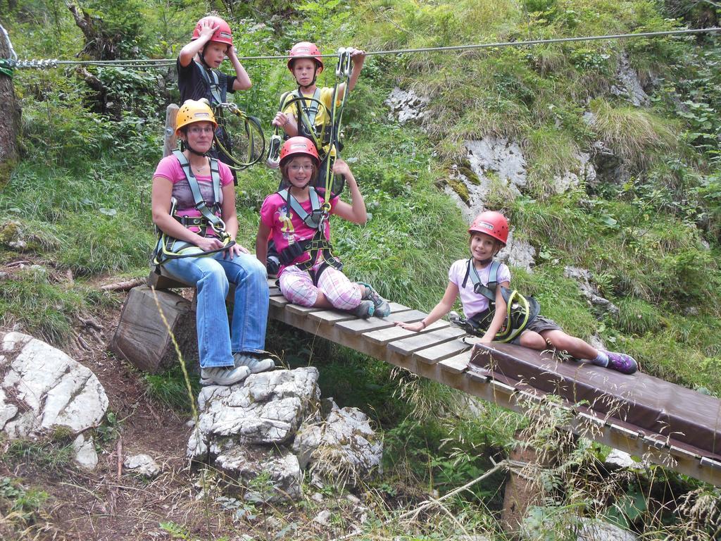 Pension Alpenperle Holzgau Dış mekan fotoğraf