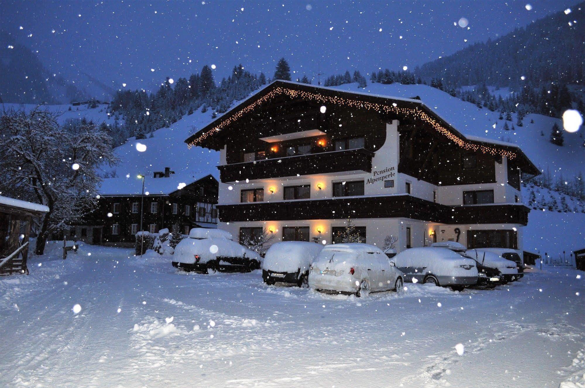 Pension Alpenperle Holzgau Dış mekan fotoğraf